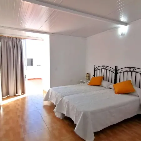 Linos Apartment