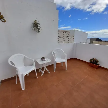Apartment Linos